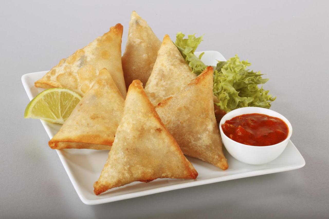 Oyo 78245 Collection O Hotel Crown Inn Navi Mumbai Luaran gambar