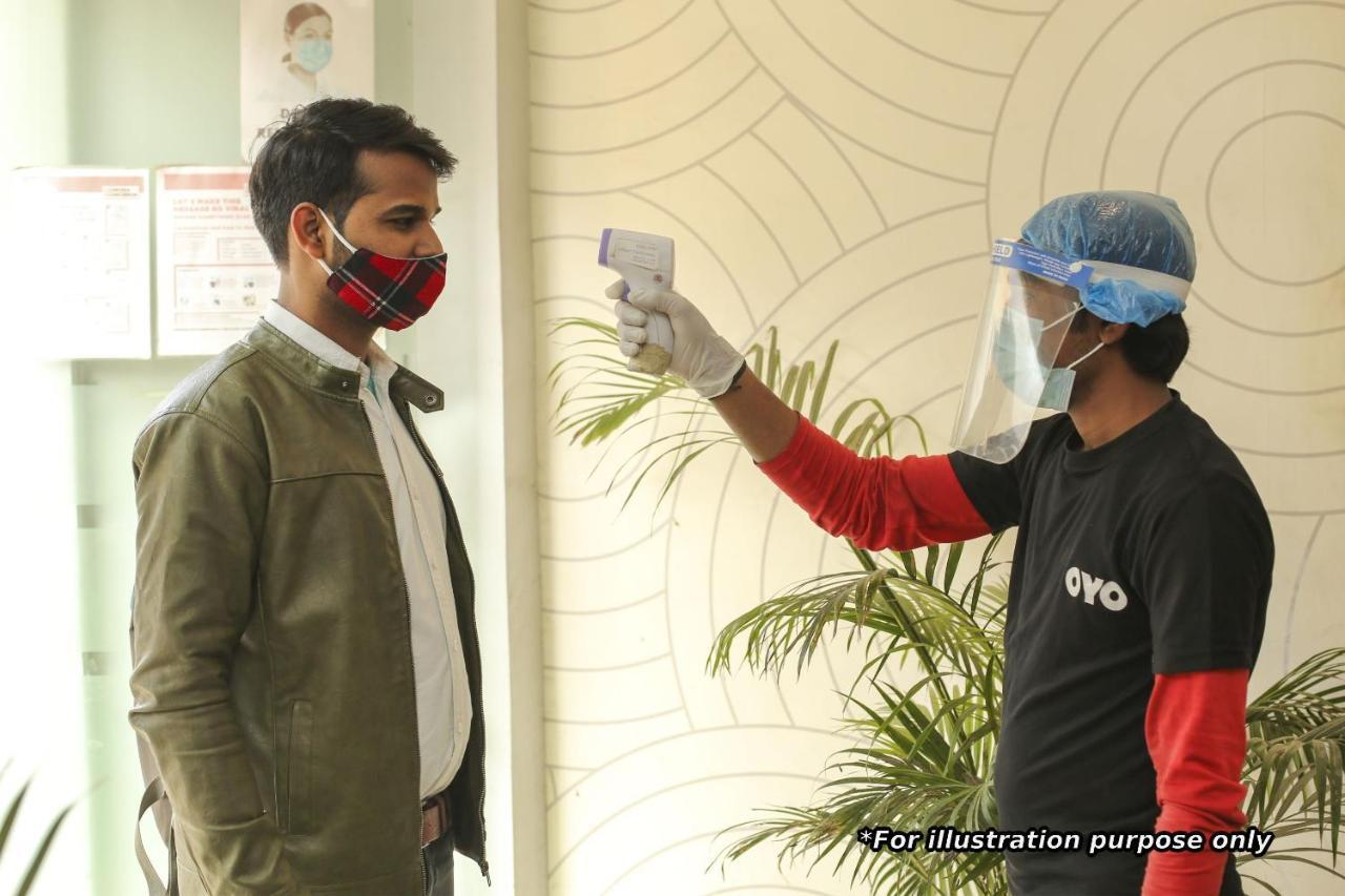 Oyo 78245 Collection O Hotel Crown Inn Navi Mumbai Luaran gambar