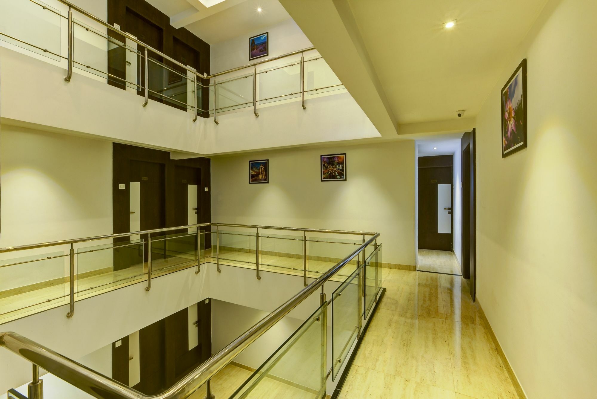 Oyo 78245 Collection O Hotel Crown Inn Navi Mumbai Luaran gambar