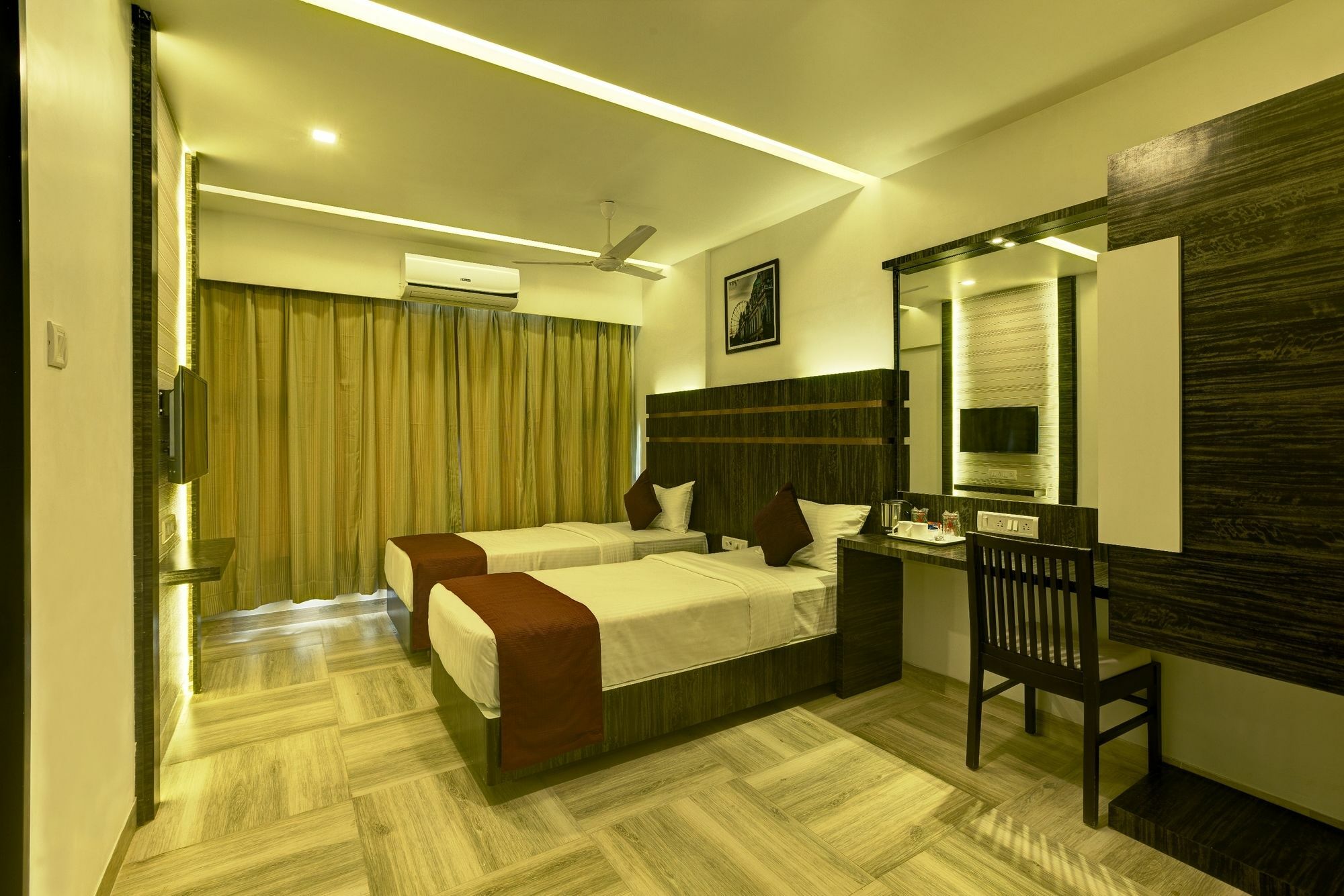 Oyo 78245 Collection O Hotel Crown Inn Navi Mumbai Luaran gambar
