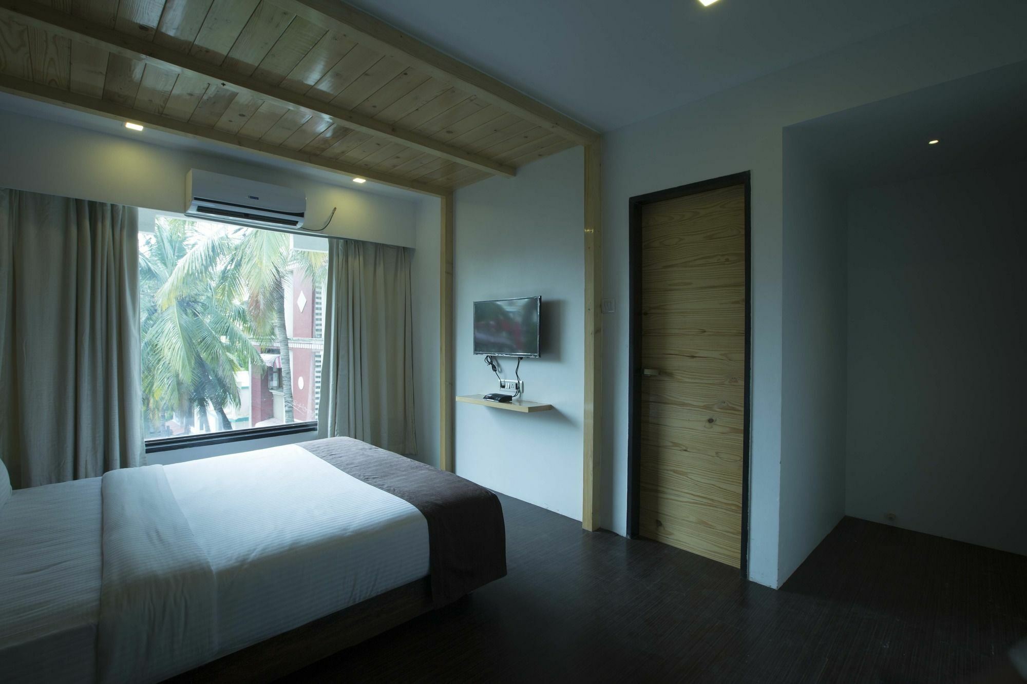 Oyo 78245 Collection O Hotel Crown Inn Navi Mumbai Luaran gambar