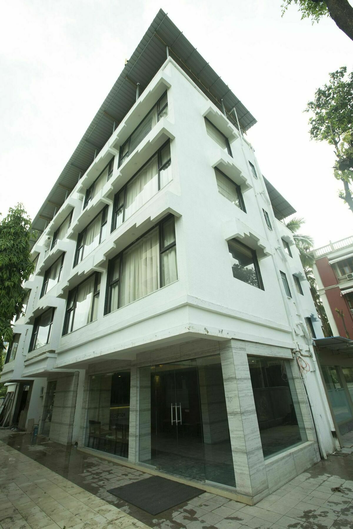 Oyo 78245 Collection O Hotel Crown Inn Navi Mumbai Luaran gambar